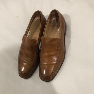 Men’s Italian leather size 9, excellent condition